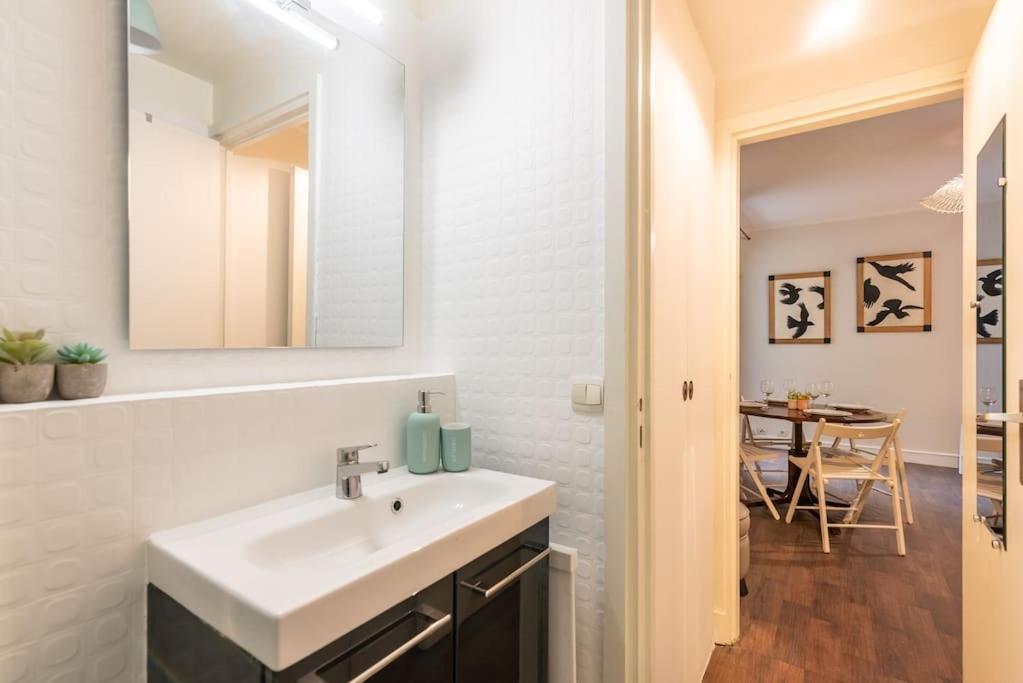 Appartement Proche Champs Elysees Paris Exterior photo